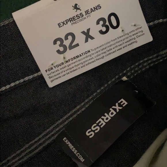 NWT Men Express 32x30 ROCCO Slim Straight Leg - Picture 11 of 11